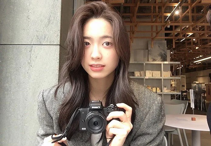 1790466690_1.jpg